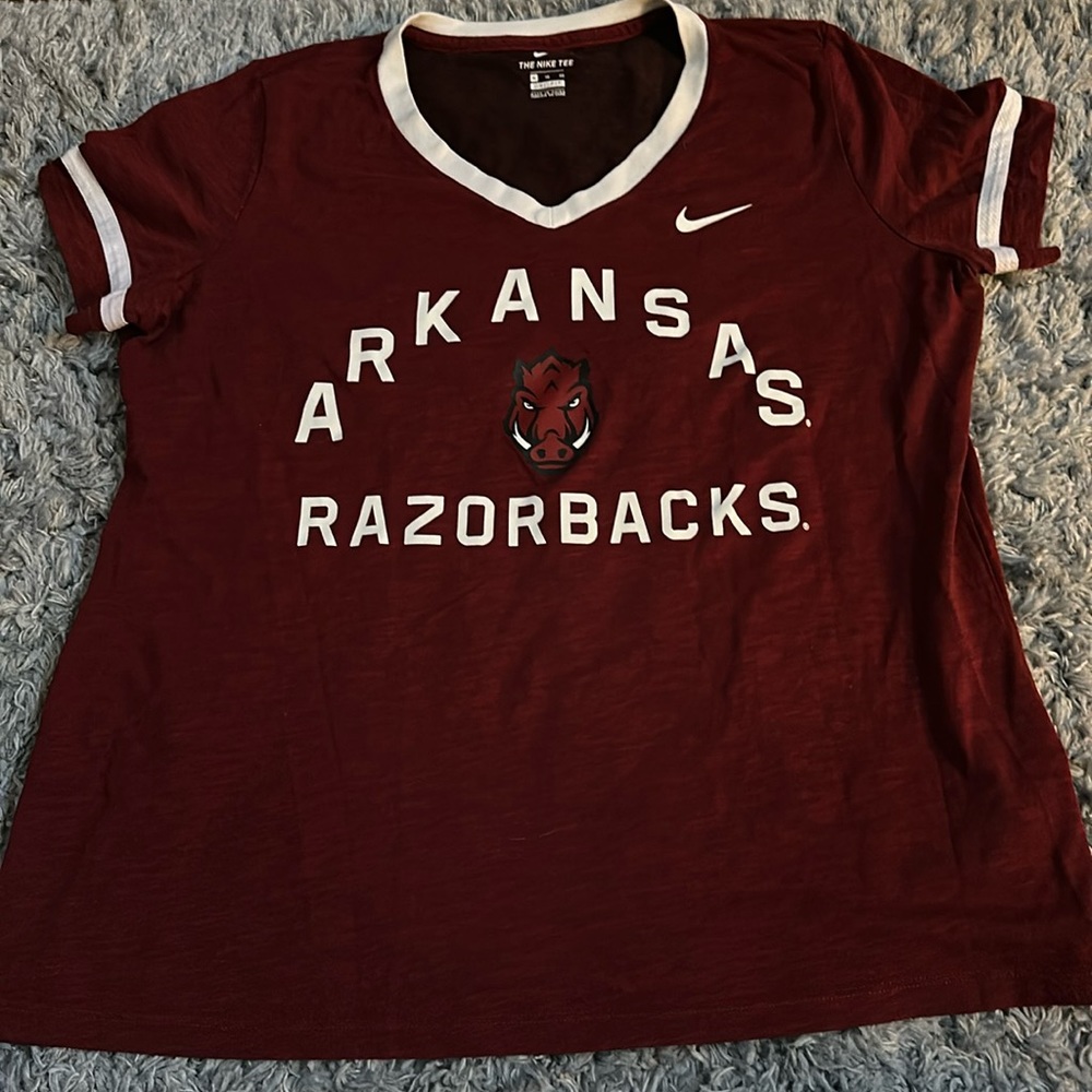 Women’s Nike dri-fit Arkansas Razorbacks t-shirt, size XL